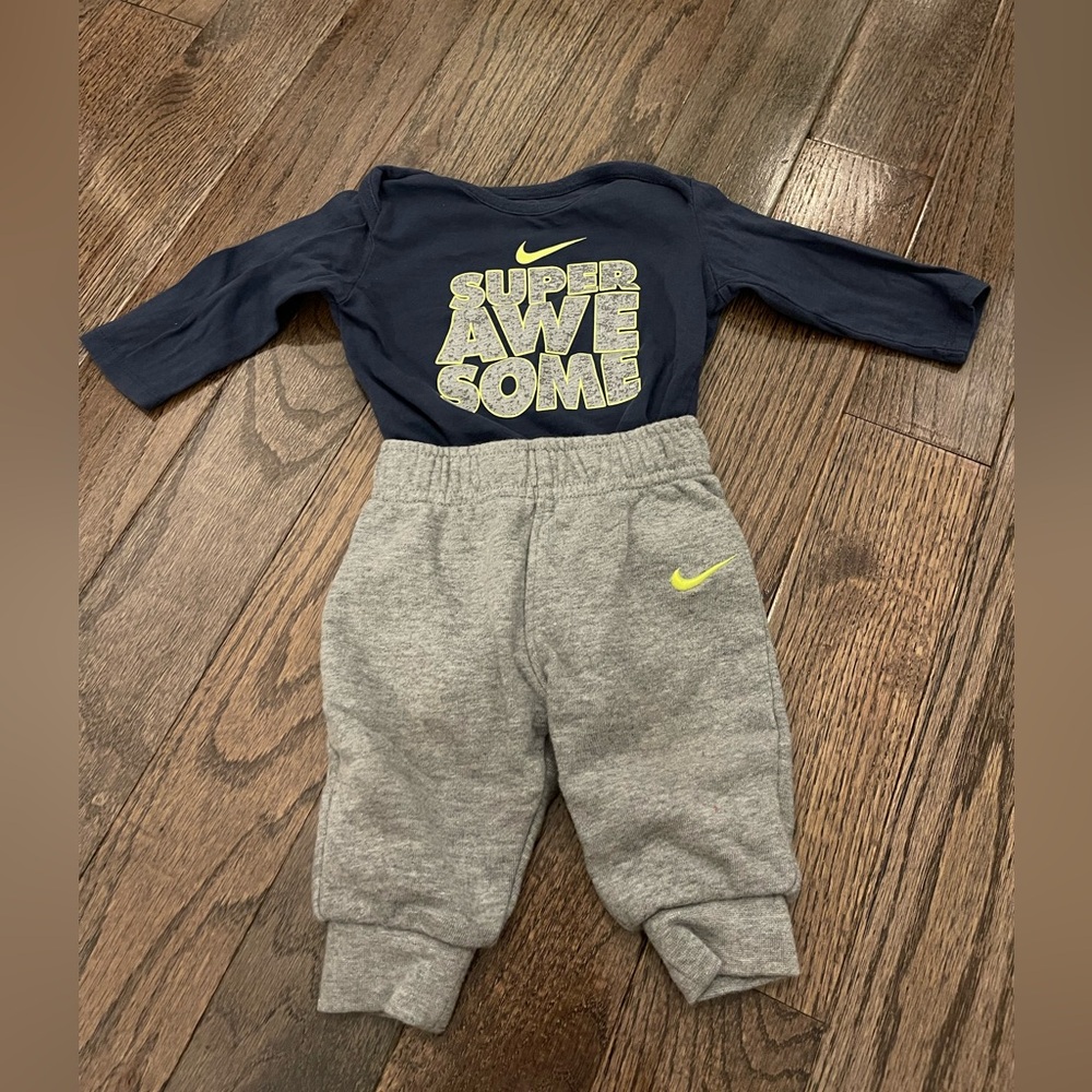 Nike Navy and Gray Baby with Lime Green accents onesie and joggers set 3-6 month